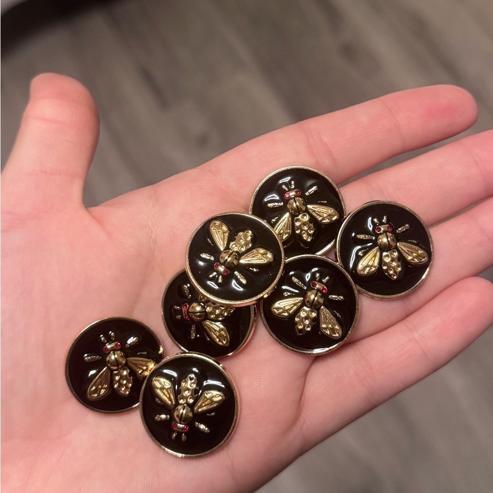 Gold Bee Button Set on Black Enamel